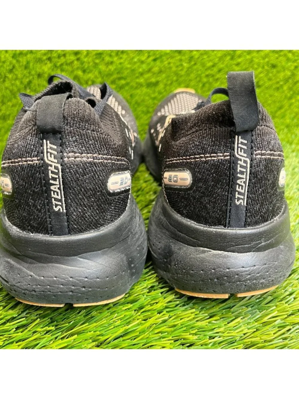 Brooks Glycerin StealthFit 20 Womens Size 11 Black Peach Running Shoes Sneakers